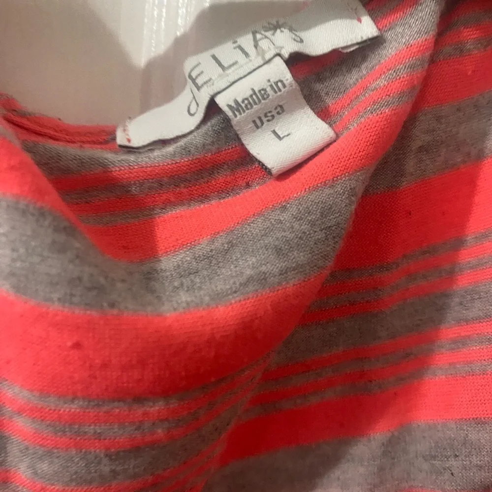 Vintage Delia’s Open Shoulder Airy Tee - Picture 5 of 7